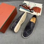 Мужские замшевые лоферы Loro Piana