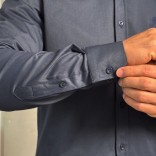 Мужская тёмно-синяя рубашка Loro Piana logo-embroidered