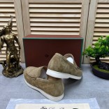 Мужские замшевые лоферы Loro Piana