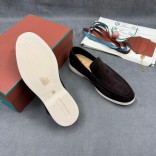 Мужские замшевые лоферы Loro Piana