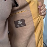 Мужская ветровка Loro Piana бежевого цвета