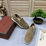 Мужские замшевые лоферы Loro Piana