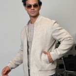 Мужской бомбер Loro Piana бежевого цвета