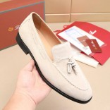 Замшевые лоферы Loro Piana tassel - Beige