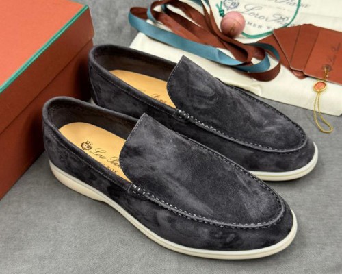 Мужские замшевые лоферы Loro Piana