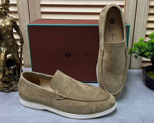 Мужские замшевые лоферы Loro Piana