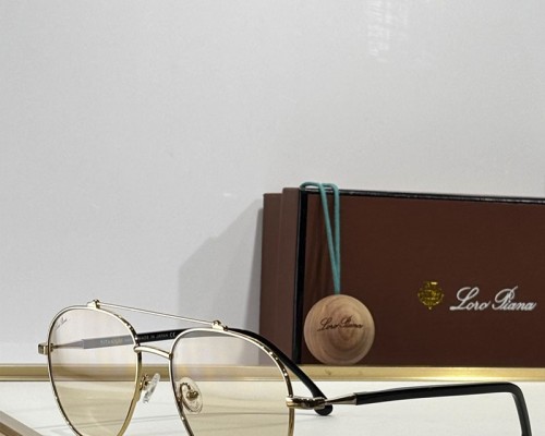 Солнцезащитные очки  Loro Piana