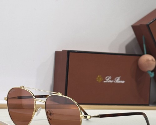 Солнцезащитные очки  Loro Piana