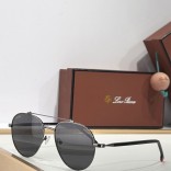 Солнцезащитные очки  Loro Piana