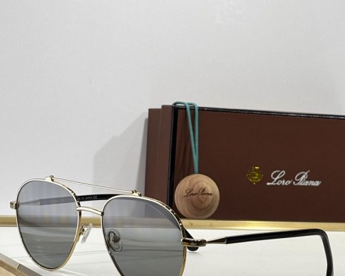 Солнцезащитные очки  Loro Piana