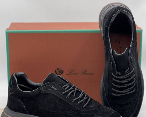 Замшевые кроссовки Loro Piana чёрного цвета