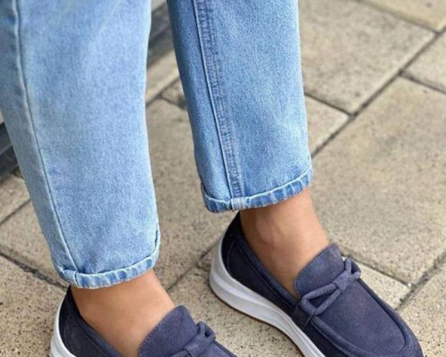 Женские замшевые лоферы Loro Piana