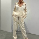 Женский бежевый костюм Loro Piana Premium